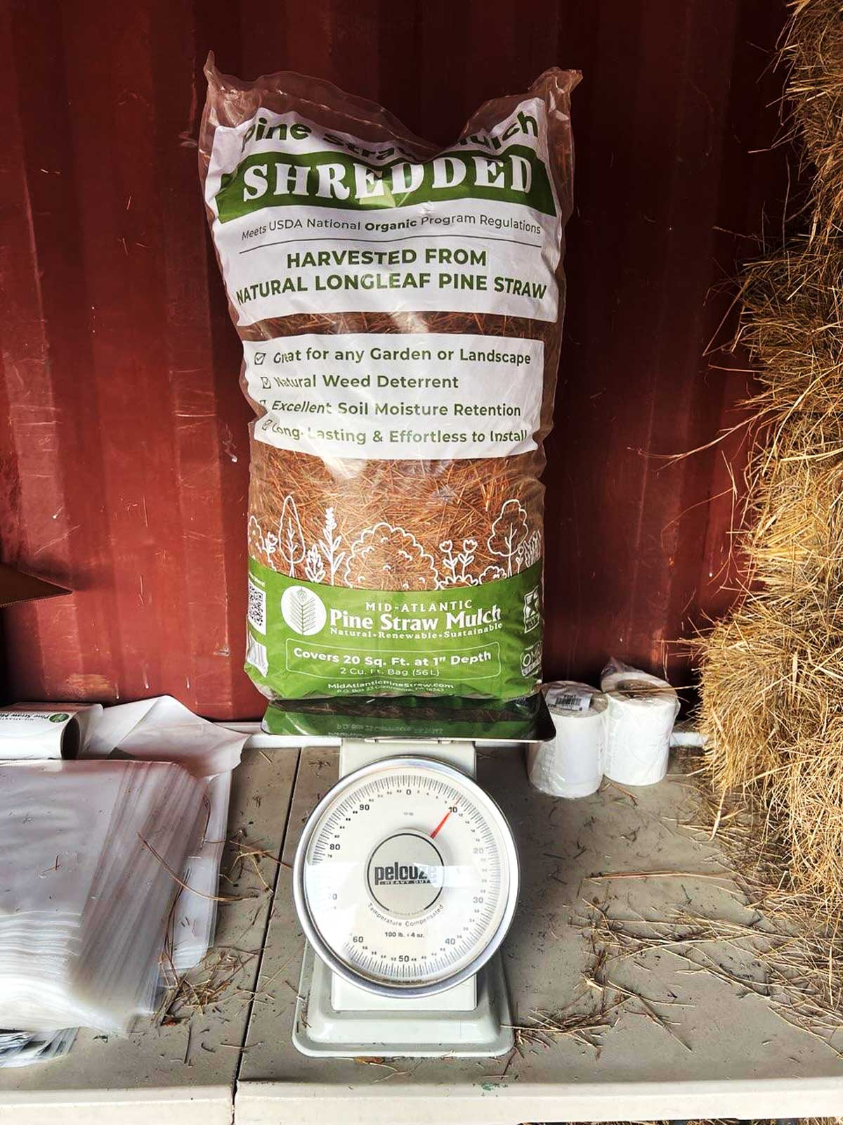 10 lb. Shredded Pine Straw Mulch Bag - 20 sq. ft. Coverage